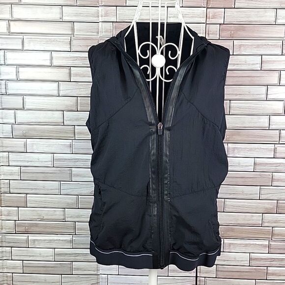 Fabletics Kennedy vest with hoodie Size S - Picture 1 of 13